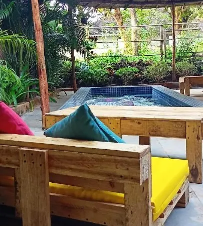 Red Monkeys Hostel-3