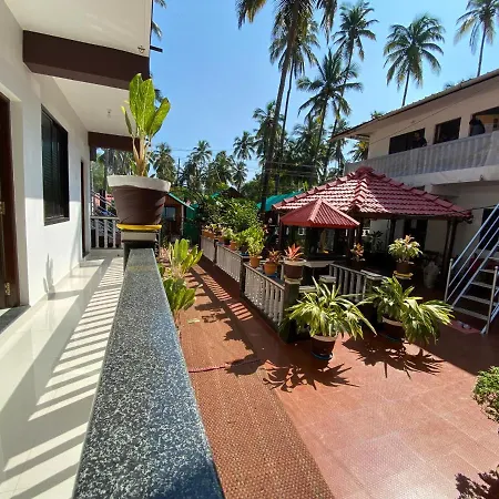 Flavia Paradise Guest House-2