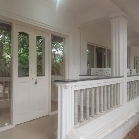 Lillywoods Zac Beach Resort, Calangute-3