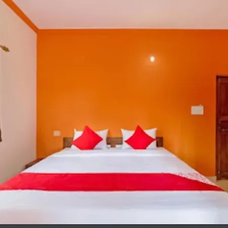Mary Vaz Guest House-2