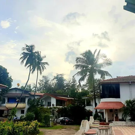 Candolim Beach Villa # 3Bhk # Pool # Kitchen # 300Mts To Beach By Gr Stays-2