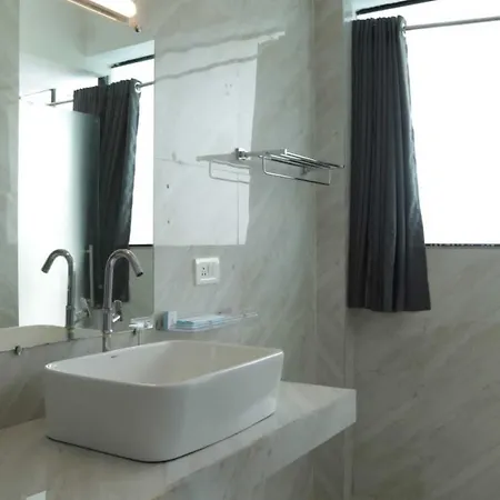 Sandbanks Beach Resort-2
