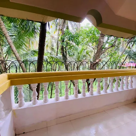Beach Apartment Candolim-3