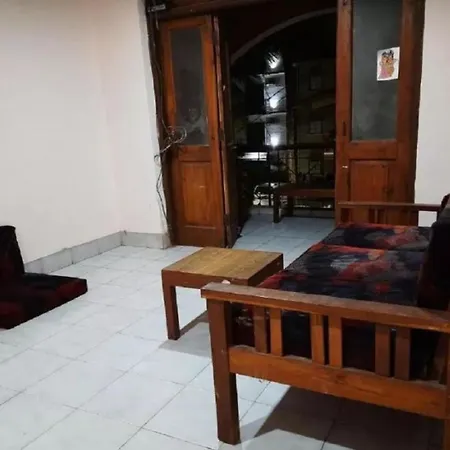 Muffys Holiday Apartment-2