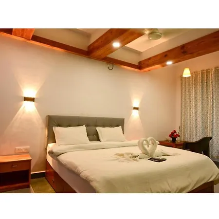 Romanuels Guesthouse 1-3