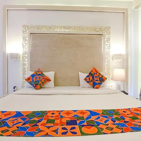 Fabhotel Yahweh Beach Inn With Bar, Calangute-3