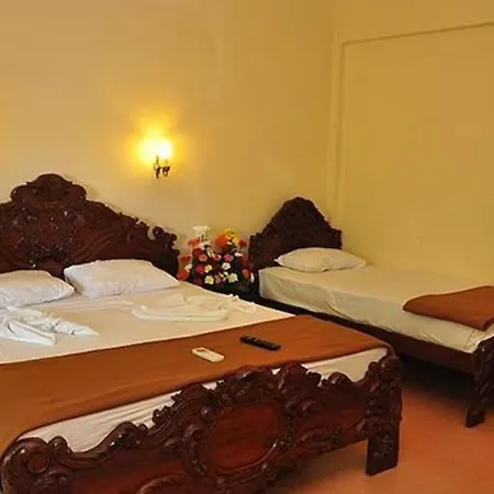 Fabexpress Dennis Baga Resort With Swimming Pool-3