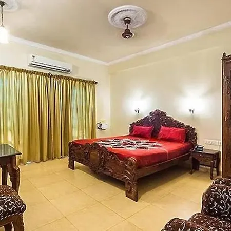 Fabexpress Dennis Baga Resort With Swimming Pool-2