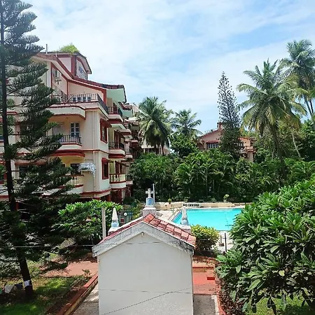 Annette Beach Resort With Pool Baga Calangute-3