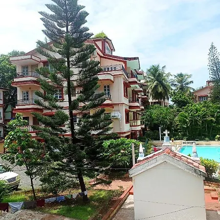 Annette Beach Resort With Pool Baga Calangute-2