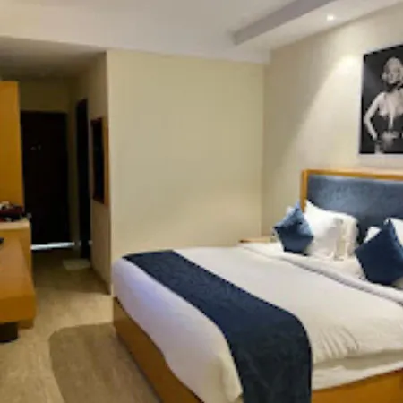Zip By Spree Hotels Hyde Goa-3