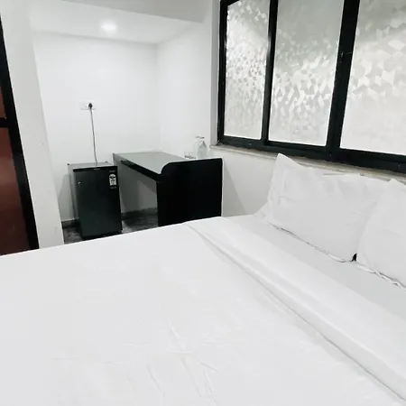Bsg Stay Calangute Beach Road Goa Hotel-3