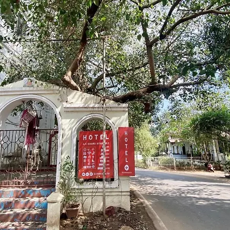 Bsg Stay Calangute Beach Road Goa Hotel-2