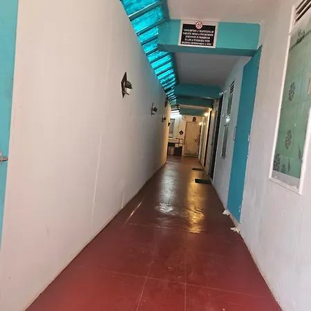 Hostel Calangute Inn-3