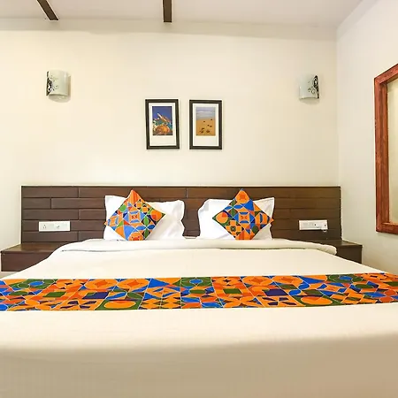 Fabhotel La Volga - Nr Morjim Beach-2