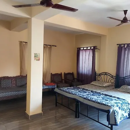 Diptis Guest House-2