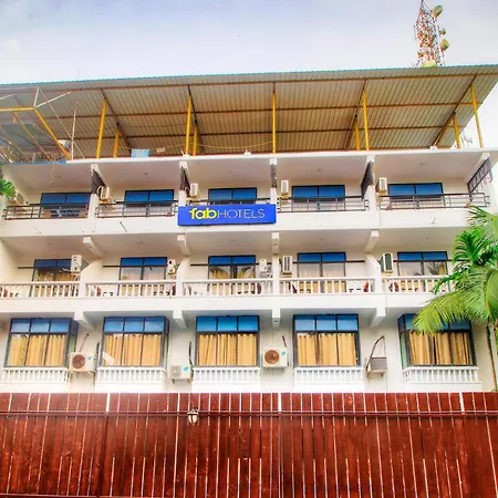 Fabhotel Pleasure Inn-2
