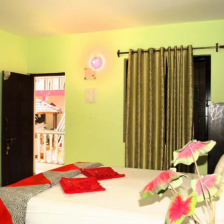 Flavia Paradise Guest House-3
