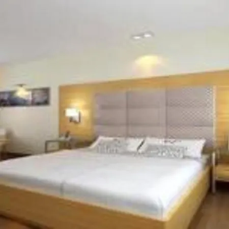 Country Inn Panjim Goa-3