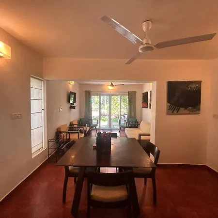 Jungle Hut-Annabelle'S Beach Apartments At Bernard Simao,Calangute,Goa-3
