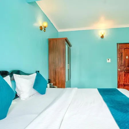 Candolim Beach White Residency-3