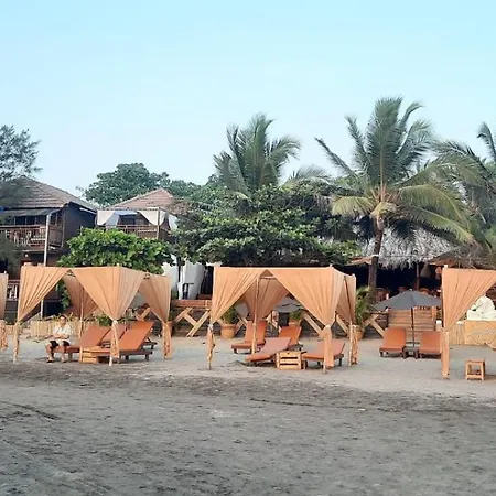 Sinq Beach Morjim-2