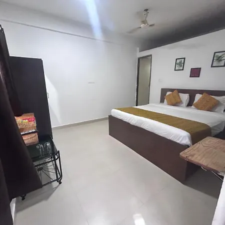 Hotel Baga Place-2