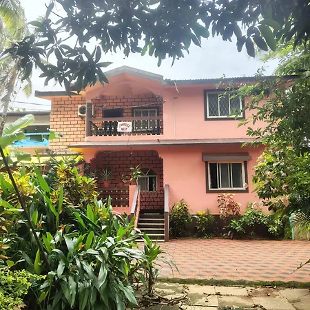 Camrose Guest House-2