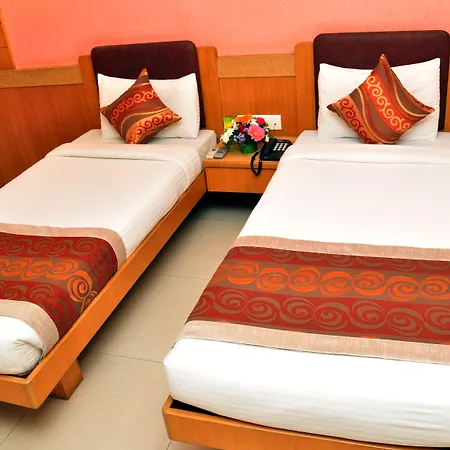 Hotel Supreme Business Class-3