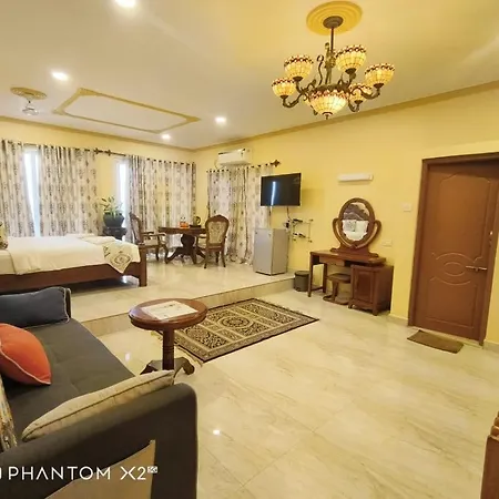 Alcove Resort Vagator-2