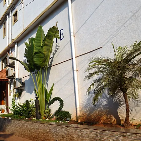 Hotel Calangute Central-3