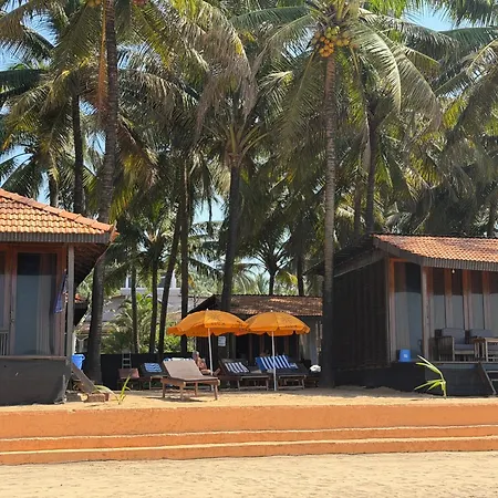 Dunhill Beach Resort-3