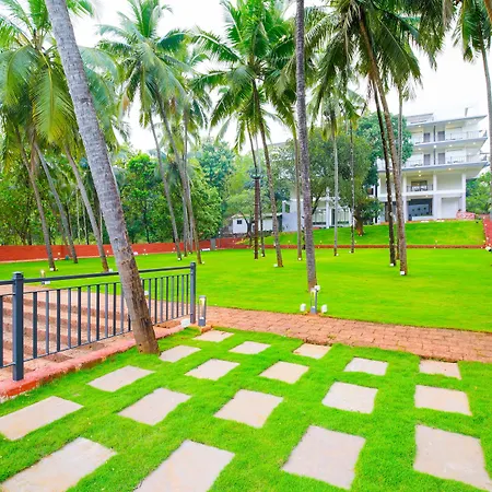 Amoravida By 7 Apple Resorts, Goa-2