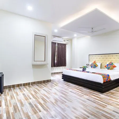 Fabhotel The Sky - Nr Calangute Beach-2