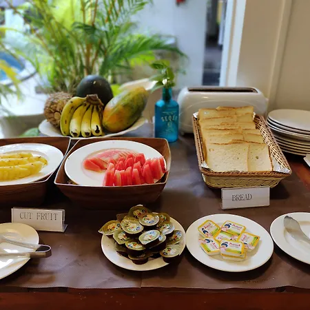 Hotel Mulberry Mint-3