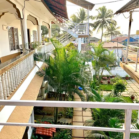 Oasis Beach Resort-2