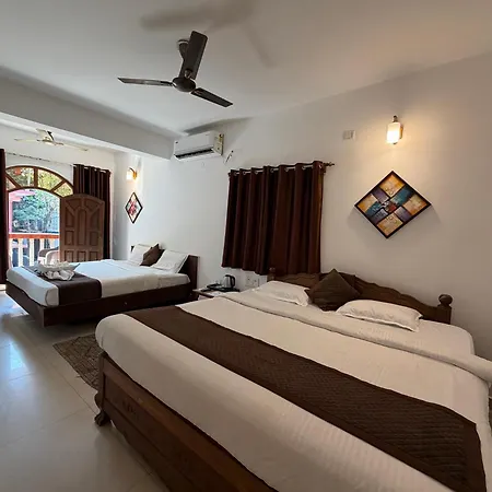 The Aura Rooms, Calangute-2