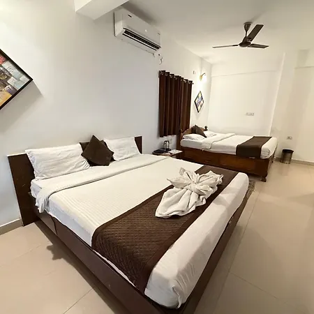 The Aura Rooms, Calangute-3