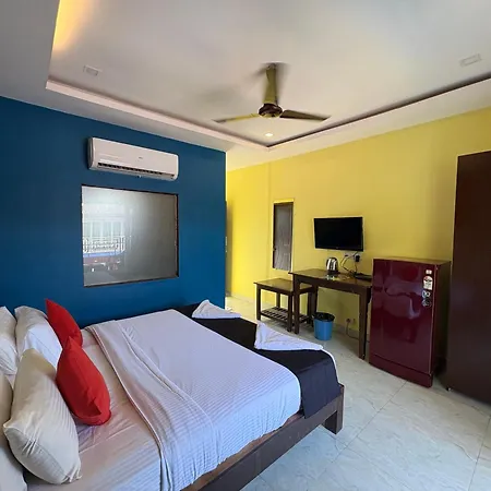 Royal Neptunian Beach Cottages Arambol Goa-3