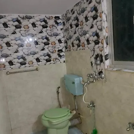 Shiva Shanti Guest House-2