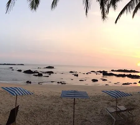 Cola Beach Sunset Bay-2