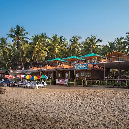 Om Sai Beach Huts-2