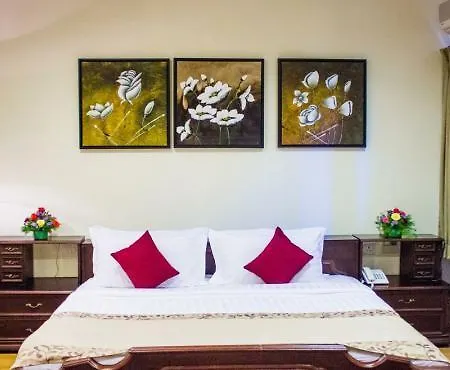 Deltin Palms Riverfront-3