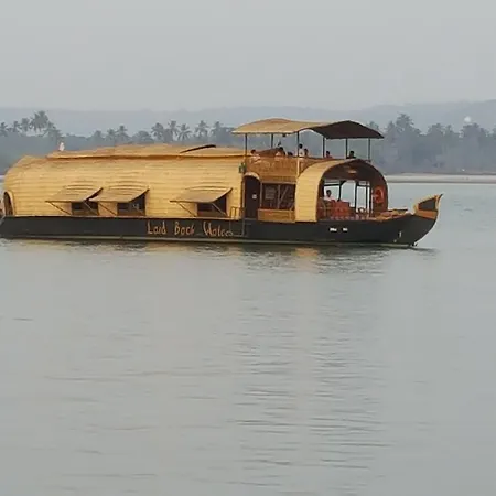 Majhi Hotel-3