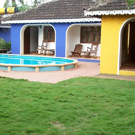 Baia Do Sol - Beachfront Boutique Resort In Baga, Calangute-3