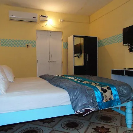 Oceanic Pearl Beach Guest House-3