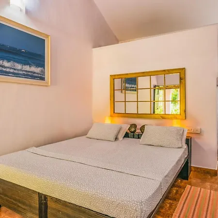 Rodrigues Guest House-3