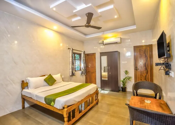 Casino Hotels in Calangute near Titos Lane