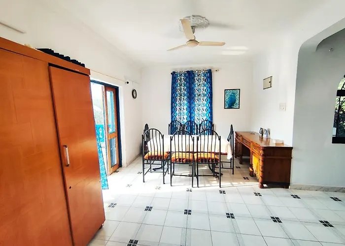 Amazing Hilltop 4 Bhk Villa With Private Pool Near Candolim