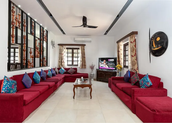 Lavish Executive Villa With Private Swimming Pool Calangute